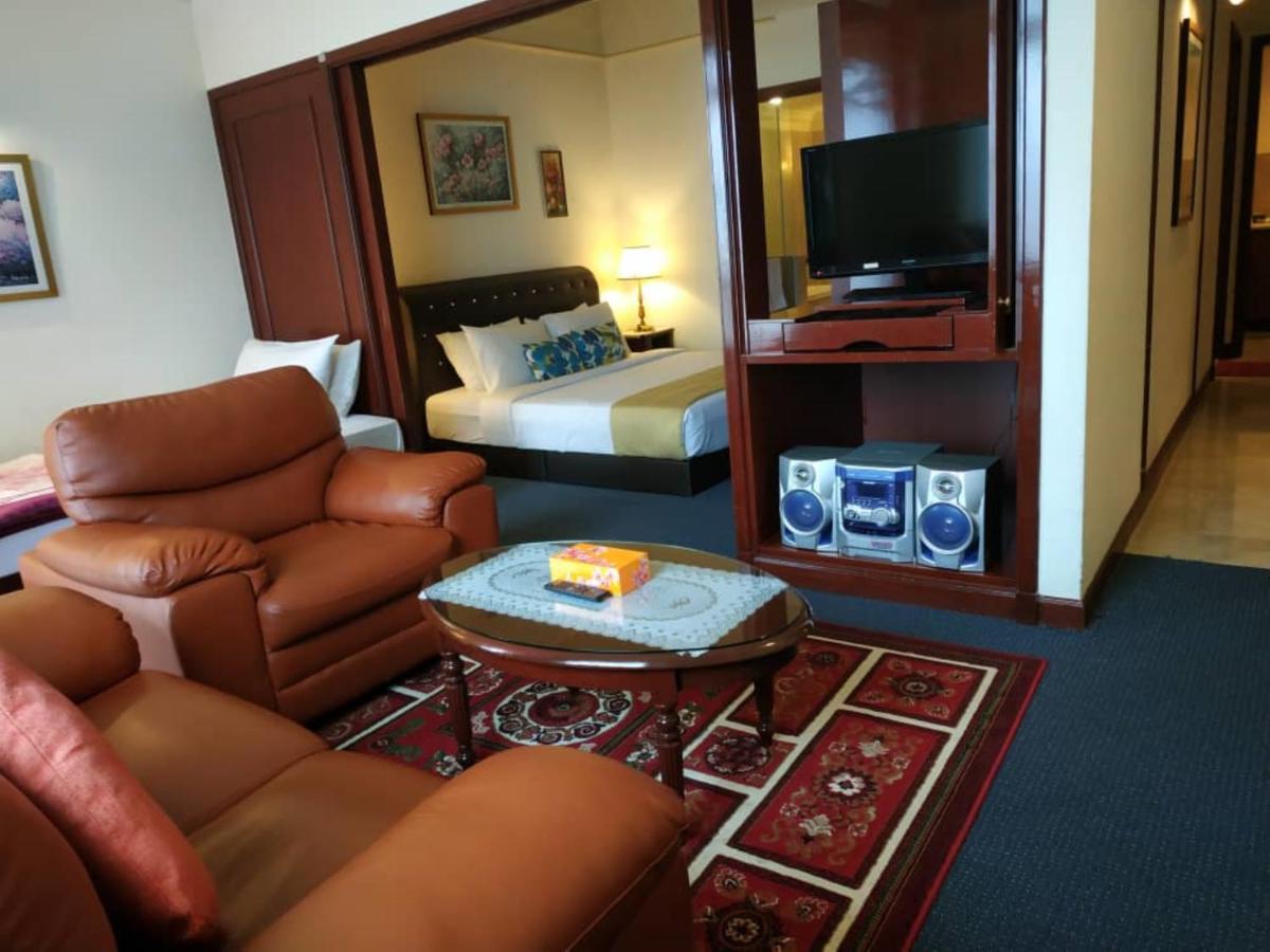 100100 Suites At Times Square Malaysia 吉隆坡 外观 照片